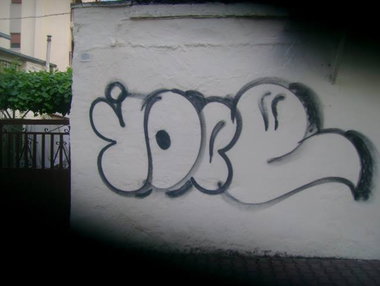 Graffiti Wall - Photo by iobe1