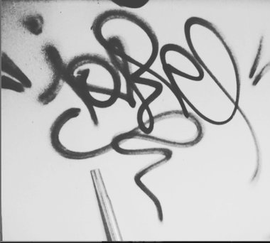 Graffiti Artwork - Photo by iobe1