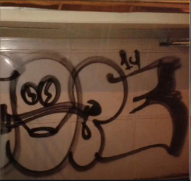 Graffiti Wall - Photo by iobe1