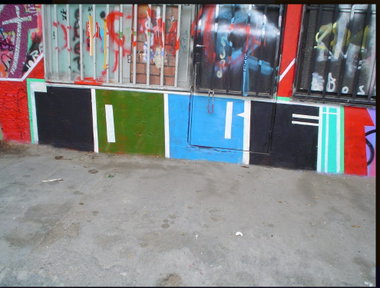 Graffiti Wall - Photo by iobe1