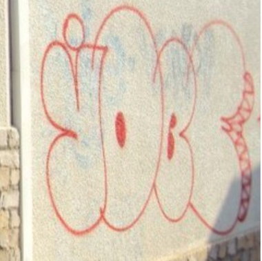 Graffiti Wall - Photo by iobe1