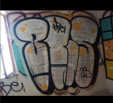 Graffiti Wall - Photo by iobe1