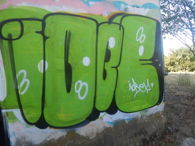 Graffiti Wall - Photo by iobe1