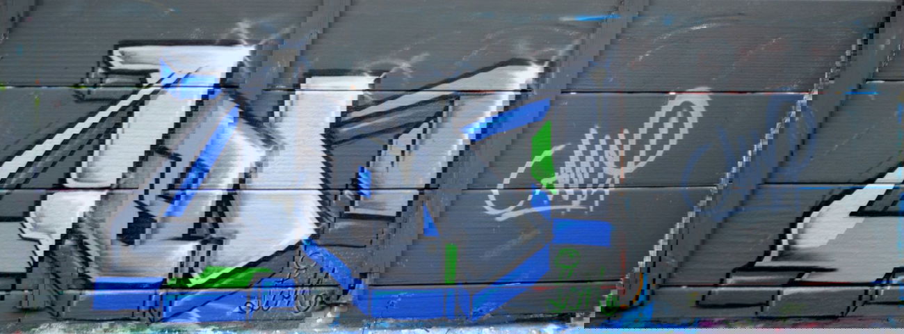 Graffiti Wall in Altdorf - Photo by ion - ion (2010)