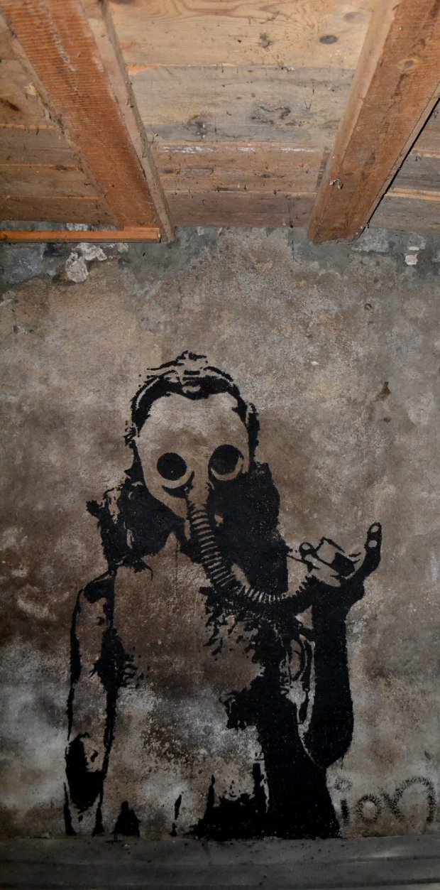 Graffiti Street Art in Altdorf - Photo by ion - ion (2012)