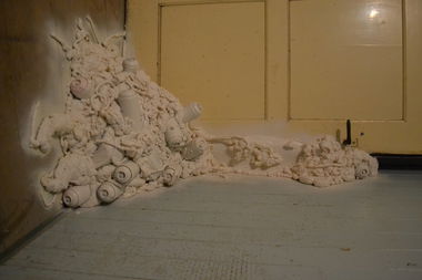 Graffiti Artwork in Altdorf - Photo by ion - trash (2012)