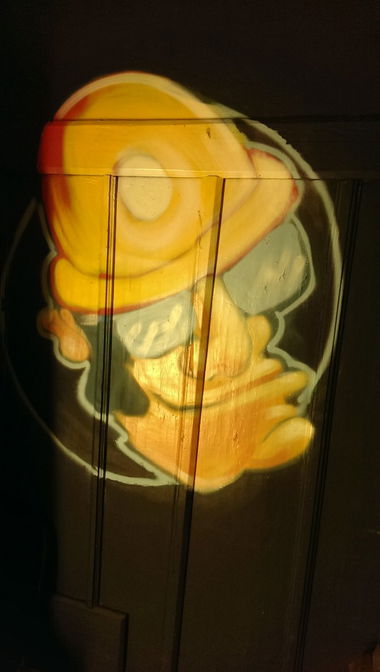 Graffiti Wall - Photo by ion - studio, lektor, kfe3sh (2014)