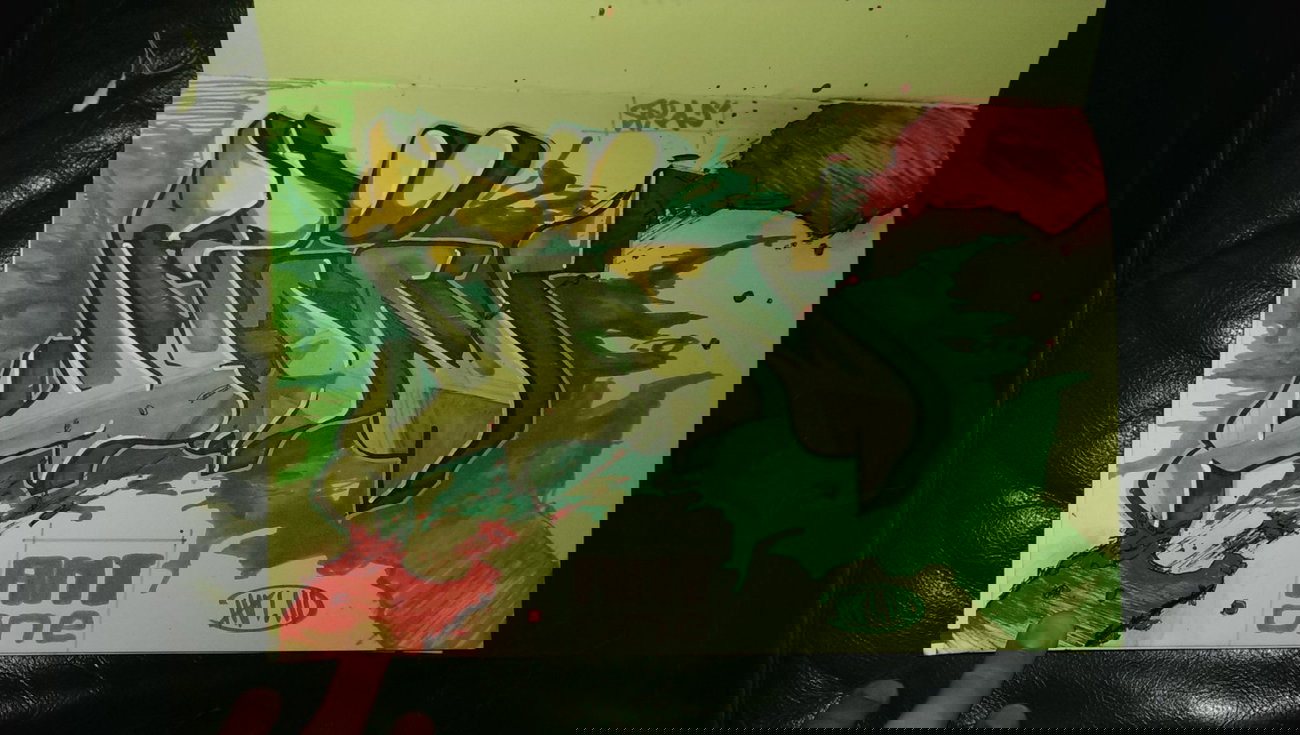 Graffiti Sketch - Photo by ion - ion, antone (2014)