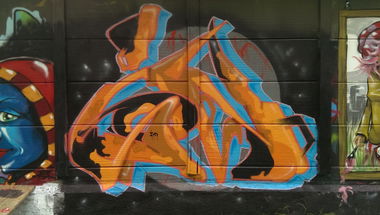 Graffiti Wall - Photo by ion - ion, mond, all (2014)