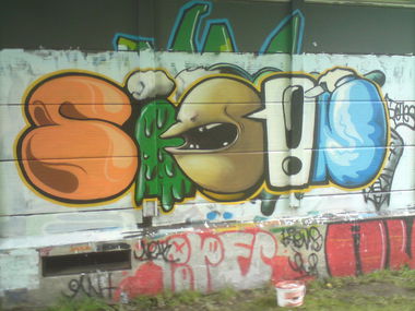 Graffiti Wall in Altdorf (ur) - Photo by ion - ion, kfe3sh, sicin (2011)