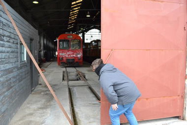 Graffiti Artwork in Kalamata - Photo by ione_Thk - ione, thk (2013)