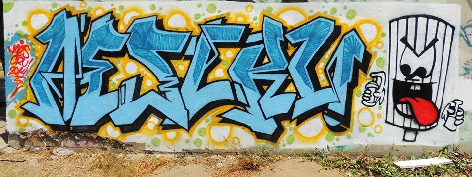 Graffiti Wall - Photo by isenter435