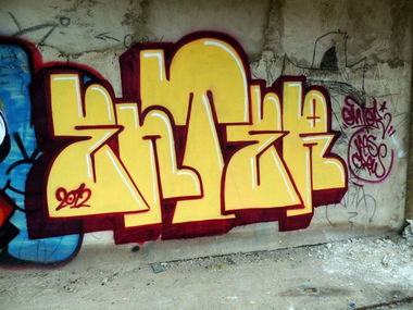 Graffiti Bombing - Photo by isenter435