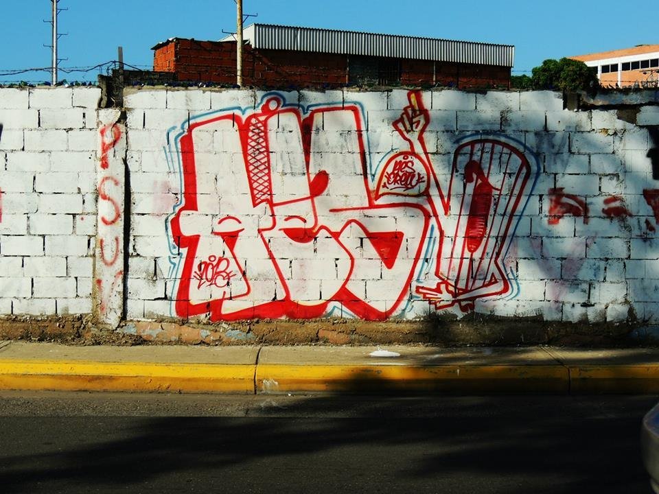 Graffiti Wall - Photo by isenter435