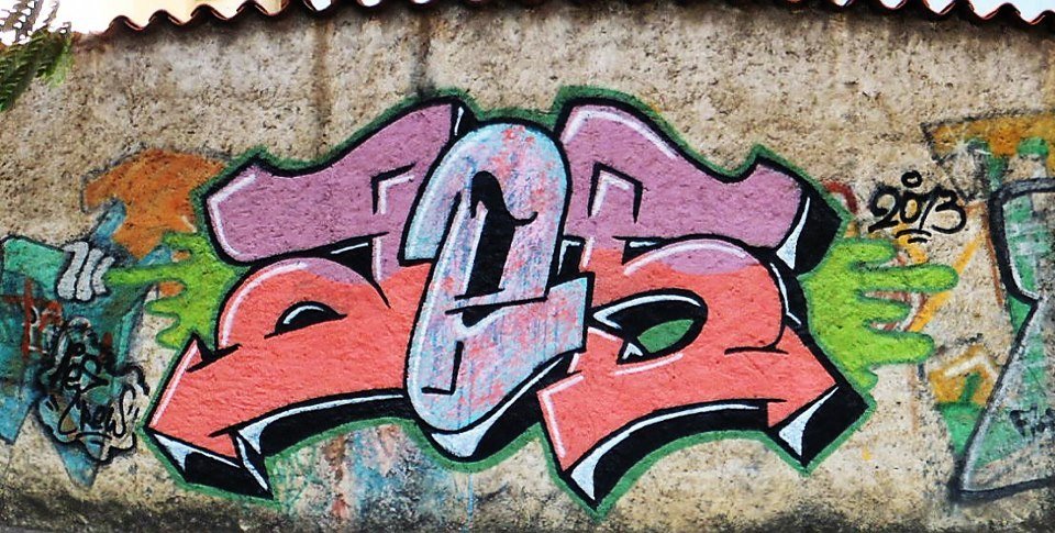 Graffiti Wall - Photo by isenter435