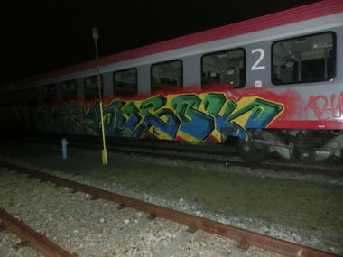 Graffiti Train - Photo by isok