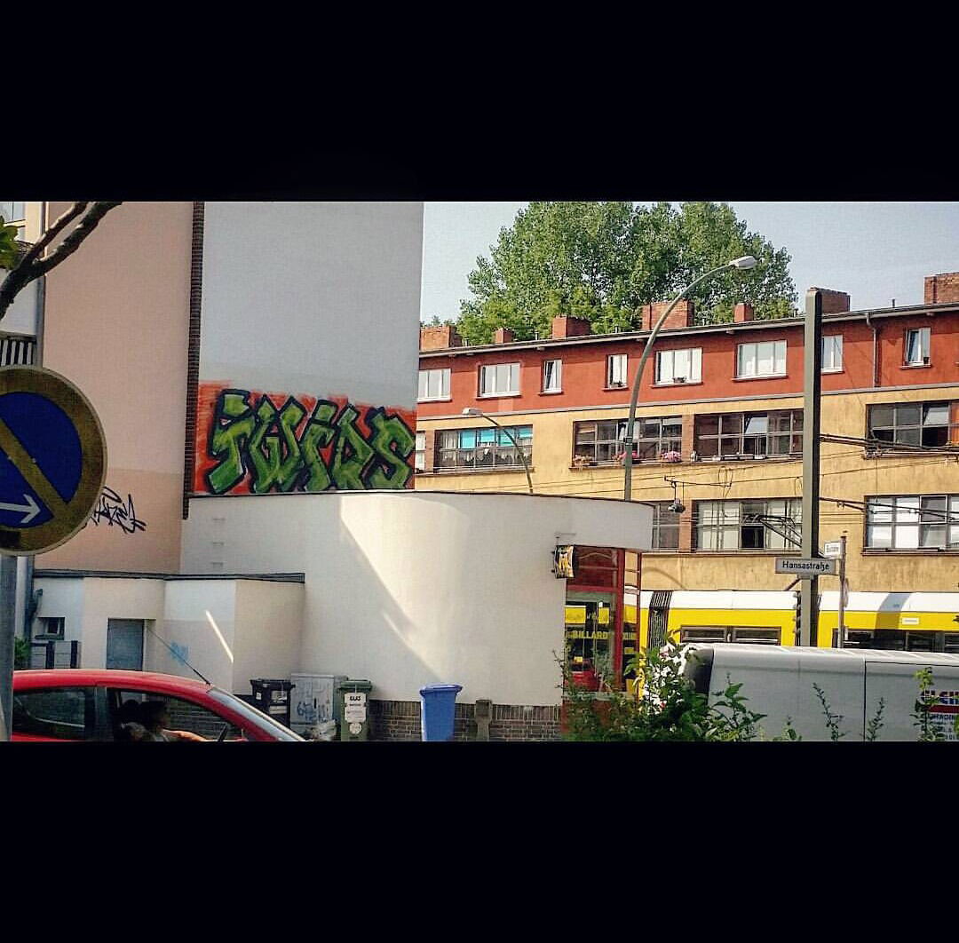 Graffiti Bombing - Photo by iwids