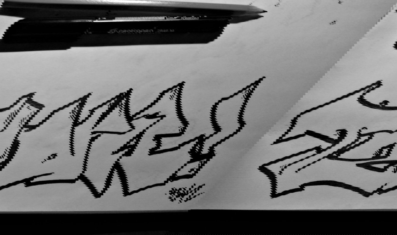 Graffiti Sketch - Photo by izok (2013)