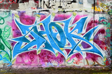 Graffiti Wall in Berlin - Photo by jahok - jhok, jahok, 5ab (2015)