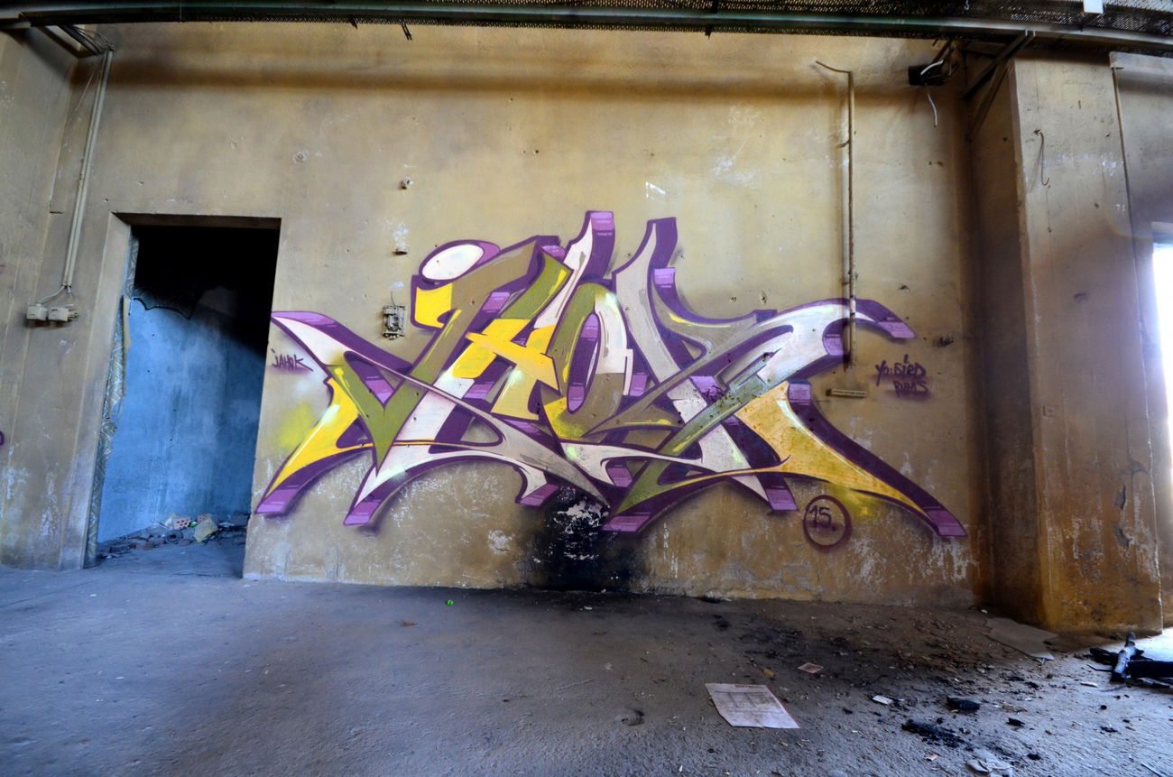 Graffiti Wall - Photo by jahok - jhok, jahok, secret (2015)