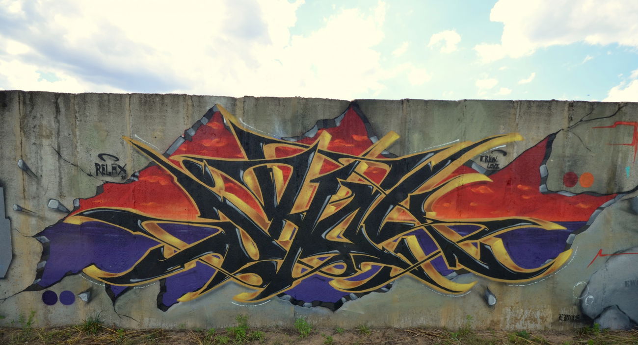 Graffiti Wall - Photo by jahok - jhok, jahok, crewlove (2016)