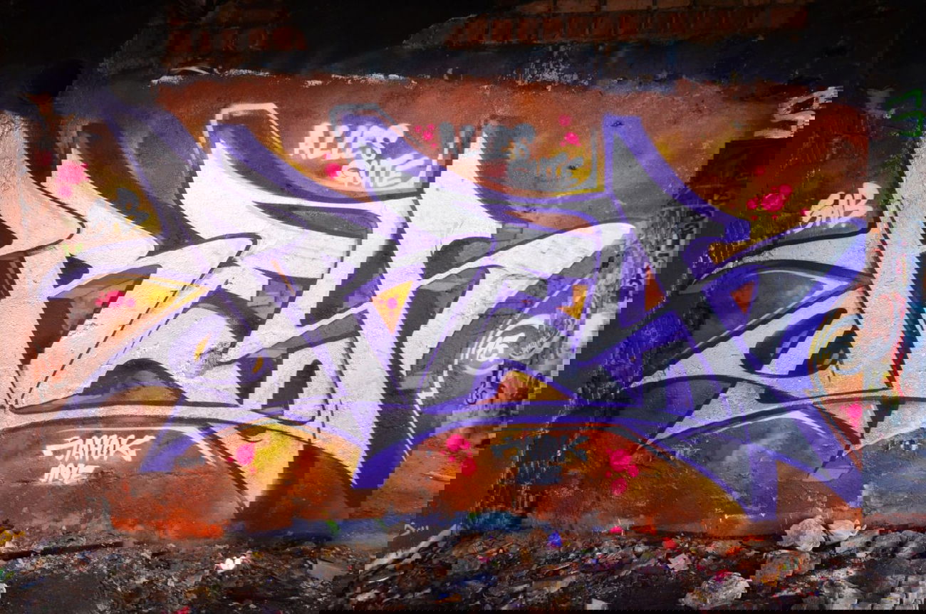 Graffiti Wall - Photo by jahok - jhok, prey, jahok (2015)