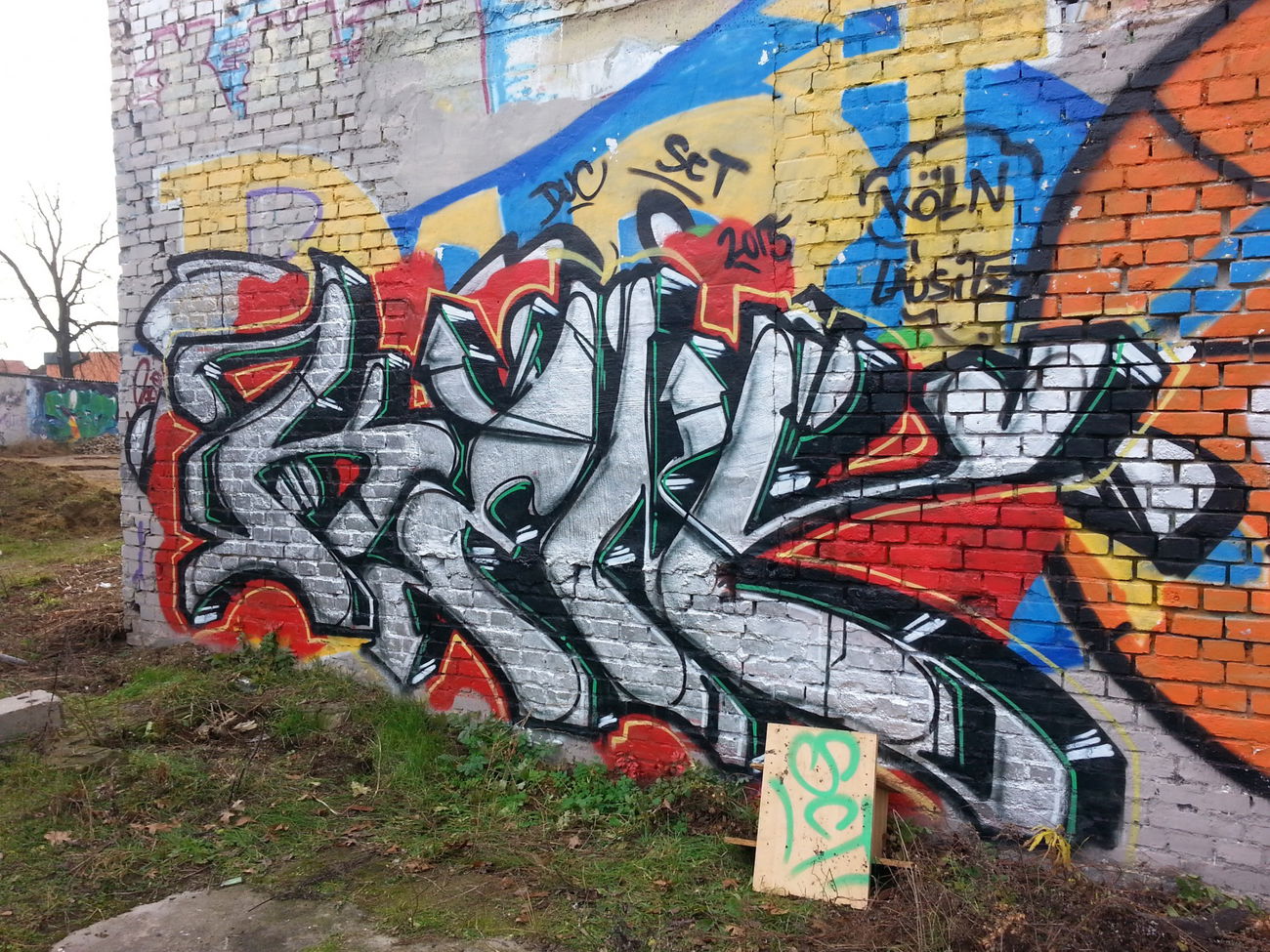 Graffiti Wall - Photo by jake - Forst, Park, 7