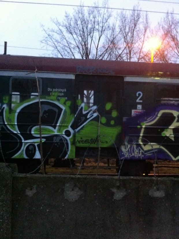 Graffiti Train - Photo by jakuza