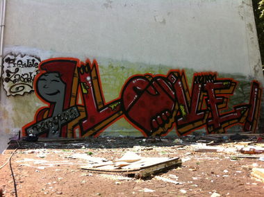 Graffiti Bombing - Photo by jakuza - dachowo, pierdole, zasady