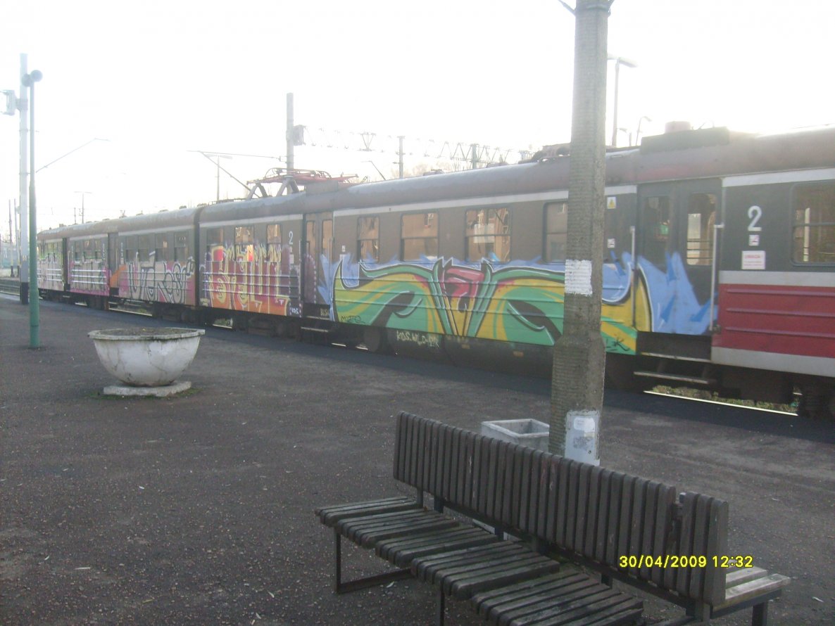Graffiti Train - Photo by jakuza