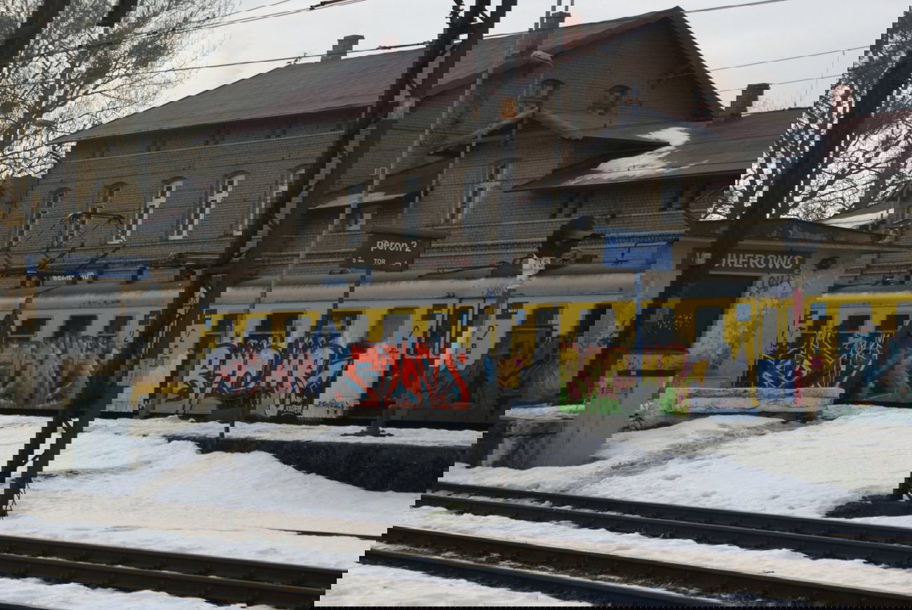 Graffiti Train - Photo by jakuza