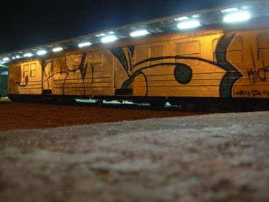 Graffiti Train - Photo by jakuza