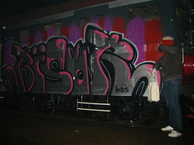 Graffiti Train - Photo by jakuza