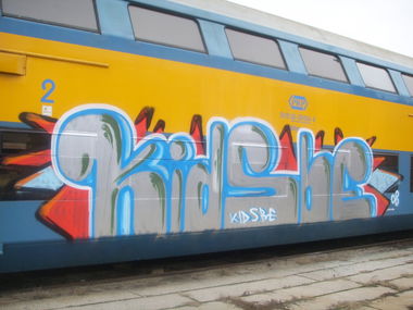 Graffiti Train - Photo by jakuza