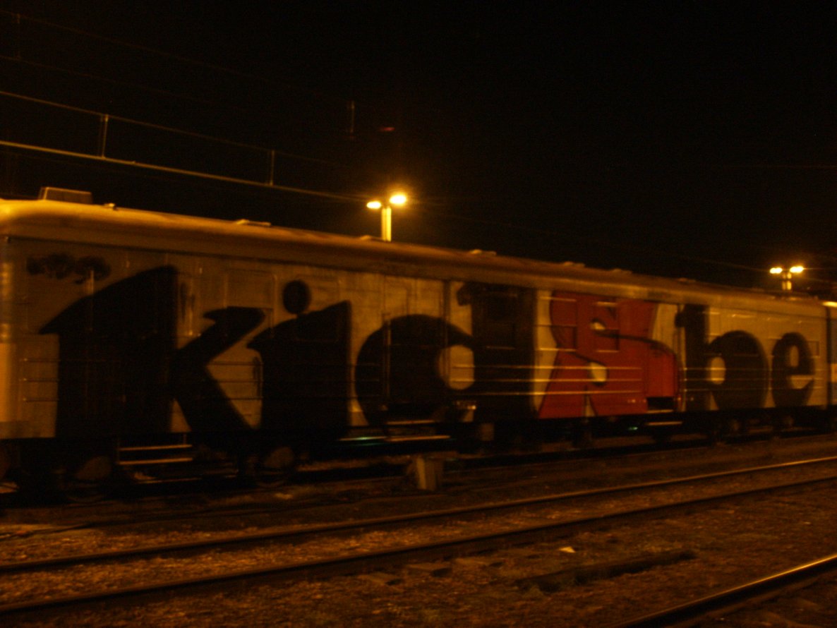 Graffiti Train - Photo by jakuza
