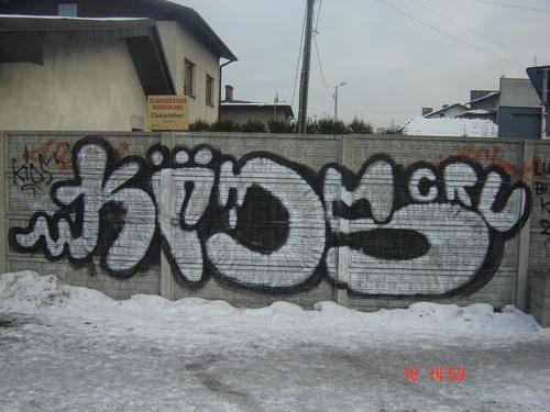 Graffiti Wall - Photo by jakuza