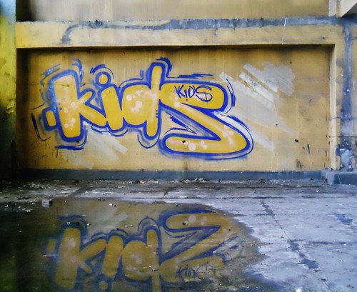 Graffiti Wall - Photo by jakuza