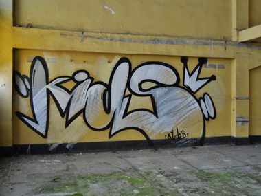 Graffiti Wall - Photo by jakuza