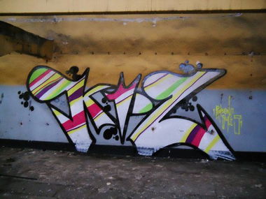 Graffiti Wall - Photo by jakuza