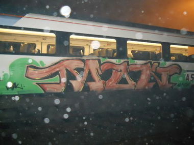 Graffiti Train - Photo by jakuza - maku, kids