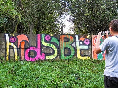 Graffiti Bombing - Photo by jakuza - sayko, styles