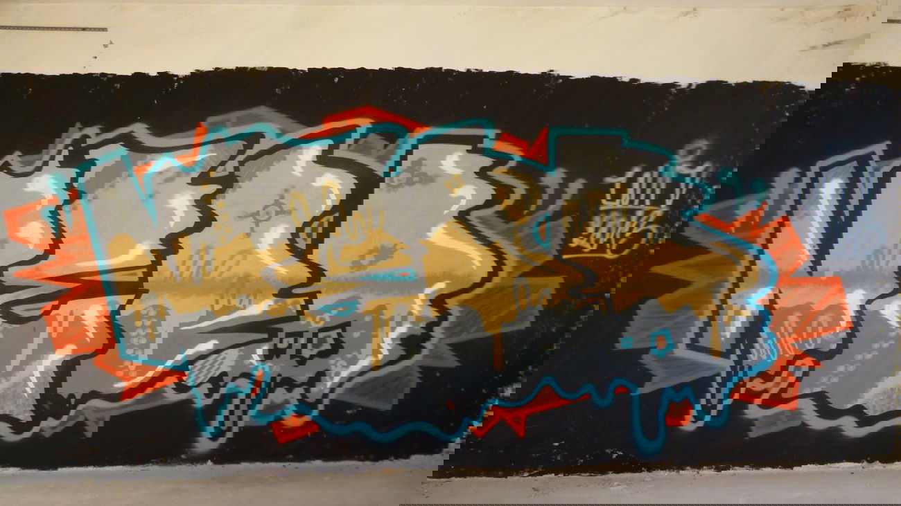 Graffiti Wall - Photo by jebnato - roztreck (2013)