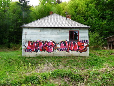 Graffiti Wall - Photo by jebnato - barak