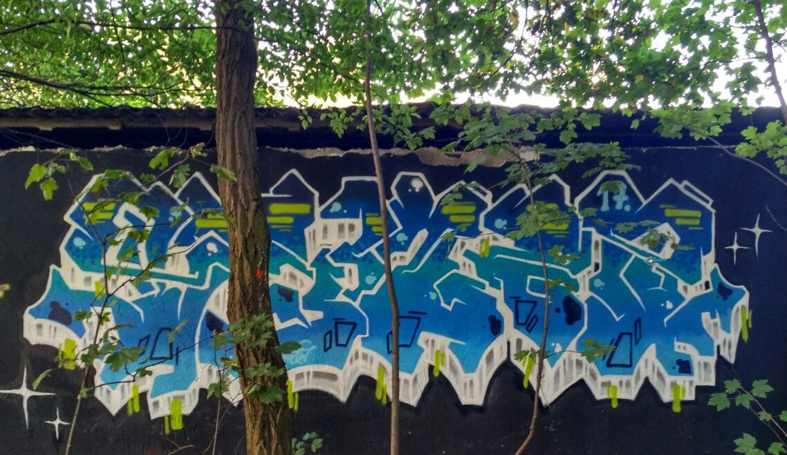 Graffiti Wall - Photo by jednazkaczek - dyzio
