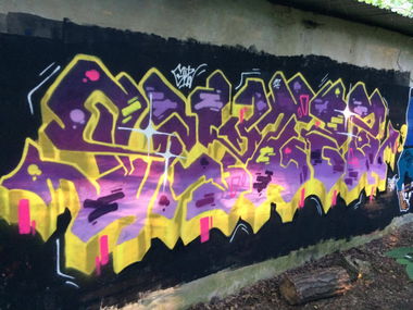 Graffiti Wall - Photo by jednazkaczek (2017)