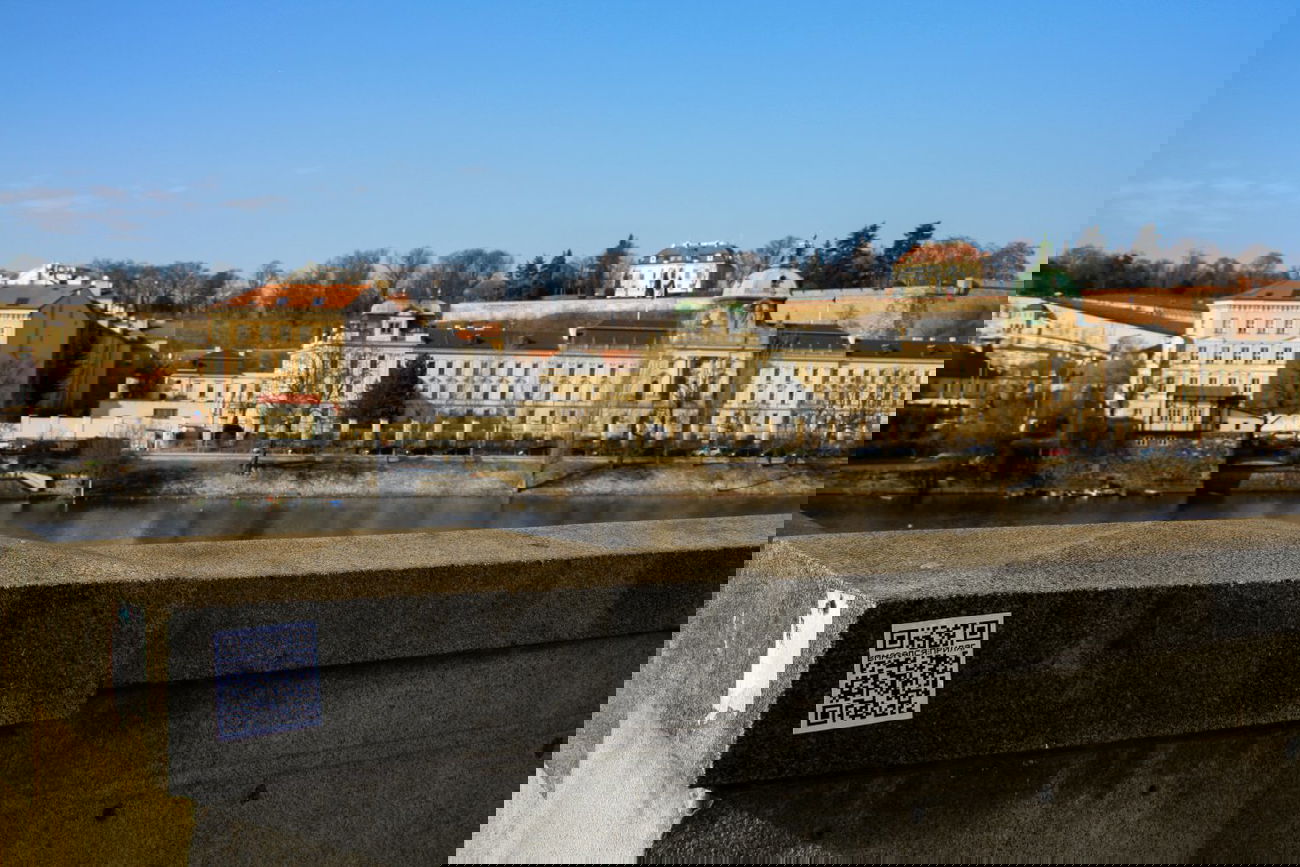 Graffiti Street Art in Prague - Photo by jnkdup - jnkdup, junkedup, junkedupliedown (2014)