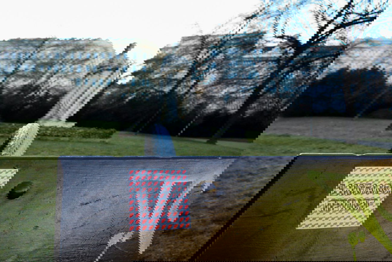 Graffiti Street Art in Prague - Photo by jnkdup - sticker, stickers, junkedupliedown (2014)