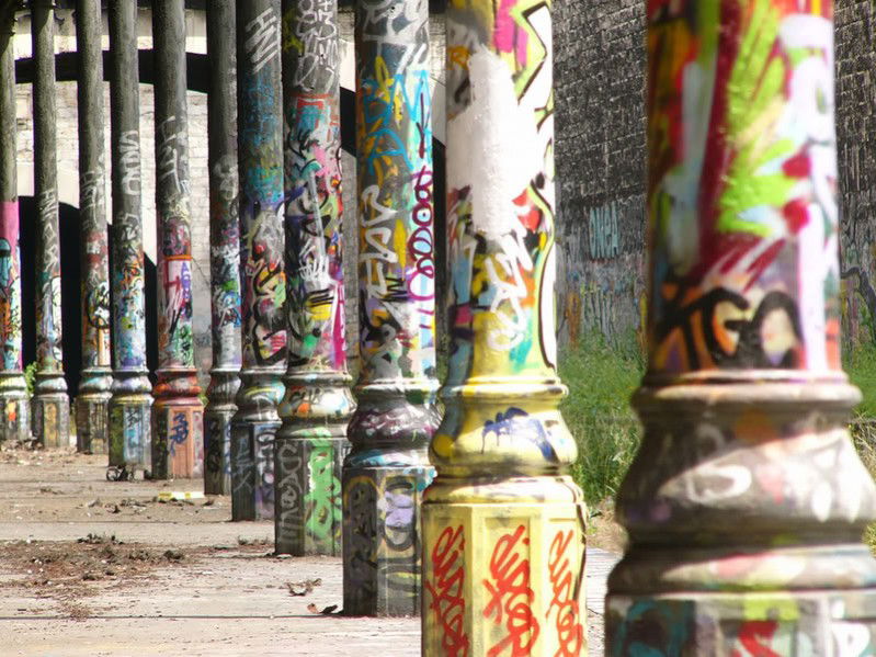 Graffiti Artwork - Photo by johndoe