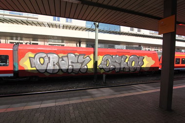 Graffiti Train - Photo by jonathandouglas - obusi, oiho, schleim