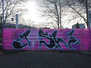 Graffiti Wall - Photo by joshone